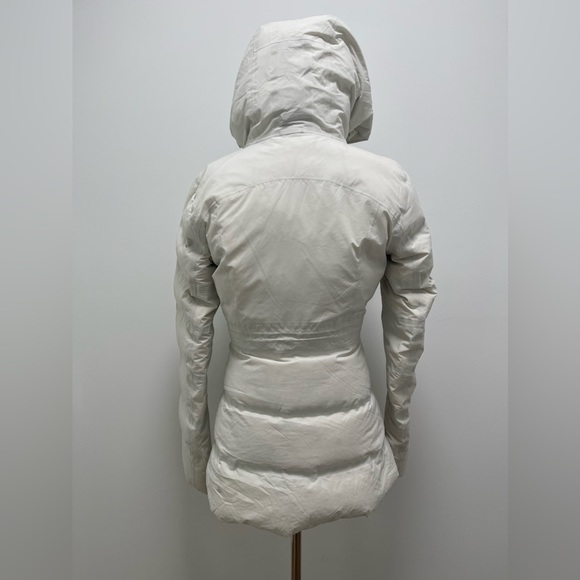 Lululemon StretchSeal Sleet Street Jacket, Natural Ivory, 0 - Picture 7 of 15